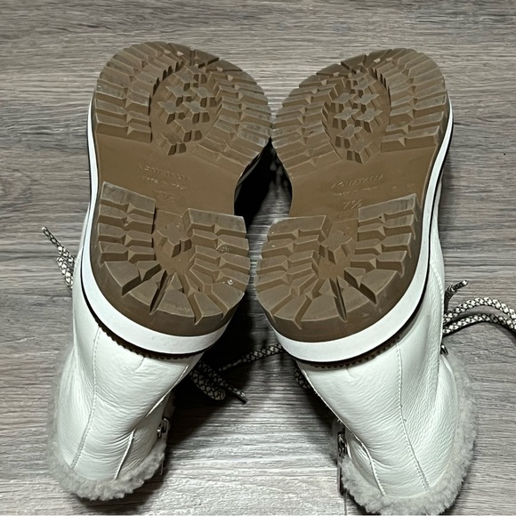 Aquatalia 7.5M Ankle Boots White Leather Shearling Lace Up Weatherproof Italy - Picture 6 of 9